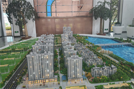 全运二小区4室2厅2卫66万125m2精装出售